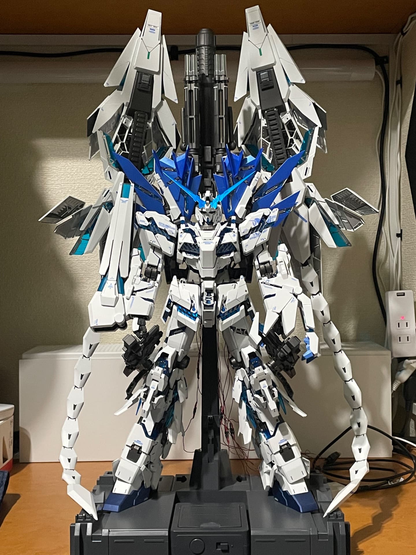 プレミアムバンダイ PG ユニコーンペルフェクティビリティ